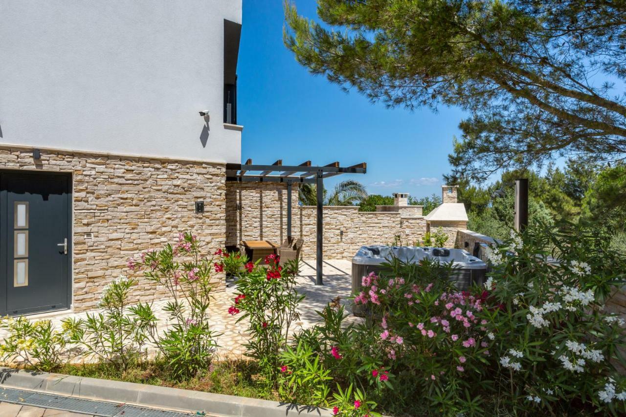 Seaside Villa & Spa Ližnjan Zewnętrze zdjęcie
